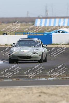 media/Mar-16-2025-CalClub SCCA (Sun) [[e72803ec8c]]/Group 5/Qualifying (Turn 1)/